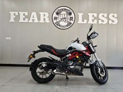 Benelli TNT 300 / BN 302S - ფოტო 1