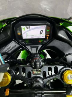 Kawasaki ZX-4R 400 cc - photo 7