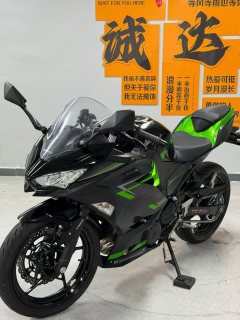 Kawasaki Ninja 400 - photo 2