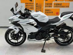 Kawasaki Ninja 400 - ფოტო 3