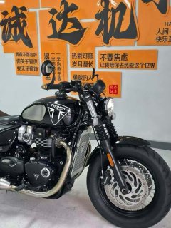 Triumph Bonneville Bobber 1200 cc - ფოტო 2