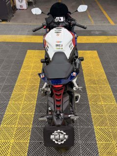 Honda CBR650R - ფოტო 9