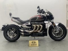 Triumph Rocket 3 2500 cc - ფოტო 8