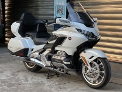 Honda Gold Wing GL1800 - ფოტო 1