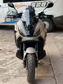Honda X-ADV 750 - ფოტო 3