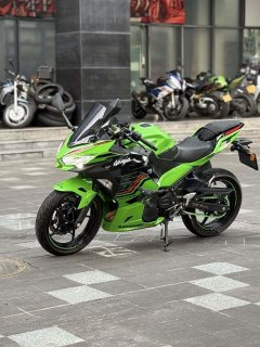 Kawasaki Ninja 400 - ფოტო 1