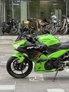 Kawasaki Ninja 400 - ფოტო 2