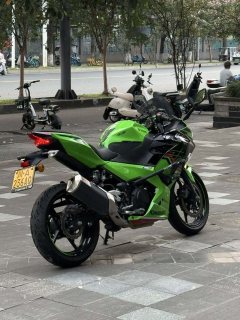 Kawasaki Ninja 400 - ფოტო 8