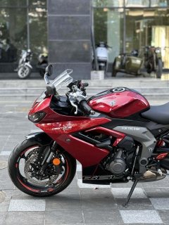 Triumph Daytona 660 - ფოტო 2