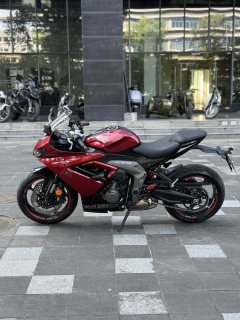 Triumph Daytona 660 - ფოტო 4
