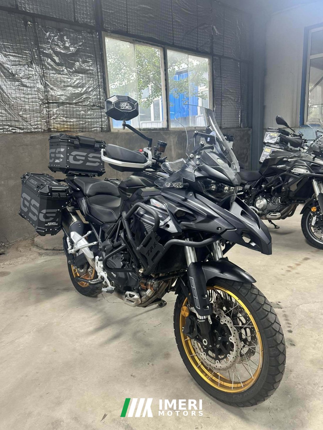Benelli TRK552 550 cc - მოტოციკლი ჩინეთიდან