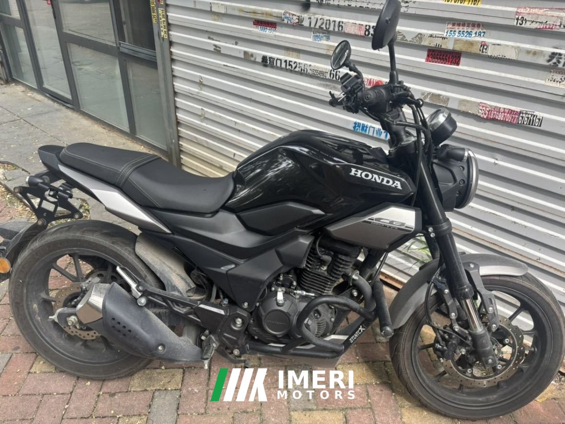 Sundiro Honda CB190TR - мотоцикл из Китая