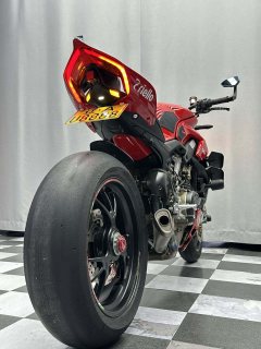 Ducati Street Fighter V4 1100 cc - фото 3