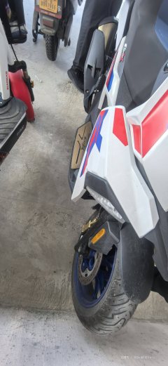 BMW C 400 350 cc - ფოტო 4