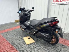 Yamaha XMAX 300 cc - ფოტო 4