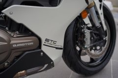 QJMOTOR Roewe i5 550 / Sai 550 *(Context-dependent, usually referring to the motorcycle "Sai 550" or Roewe car v - ფოტო 4
