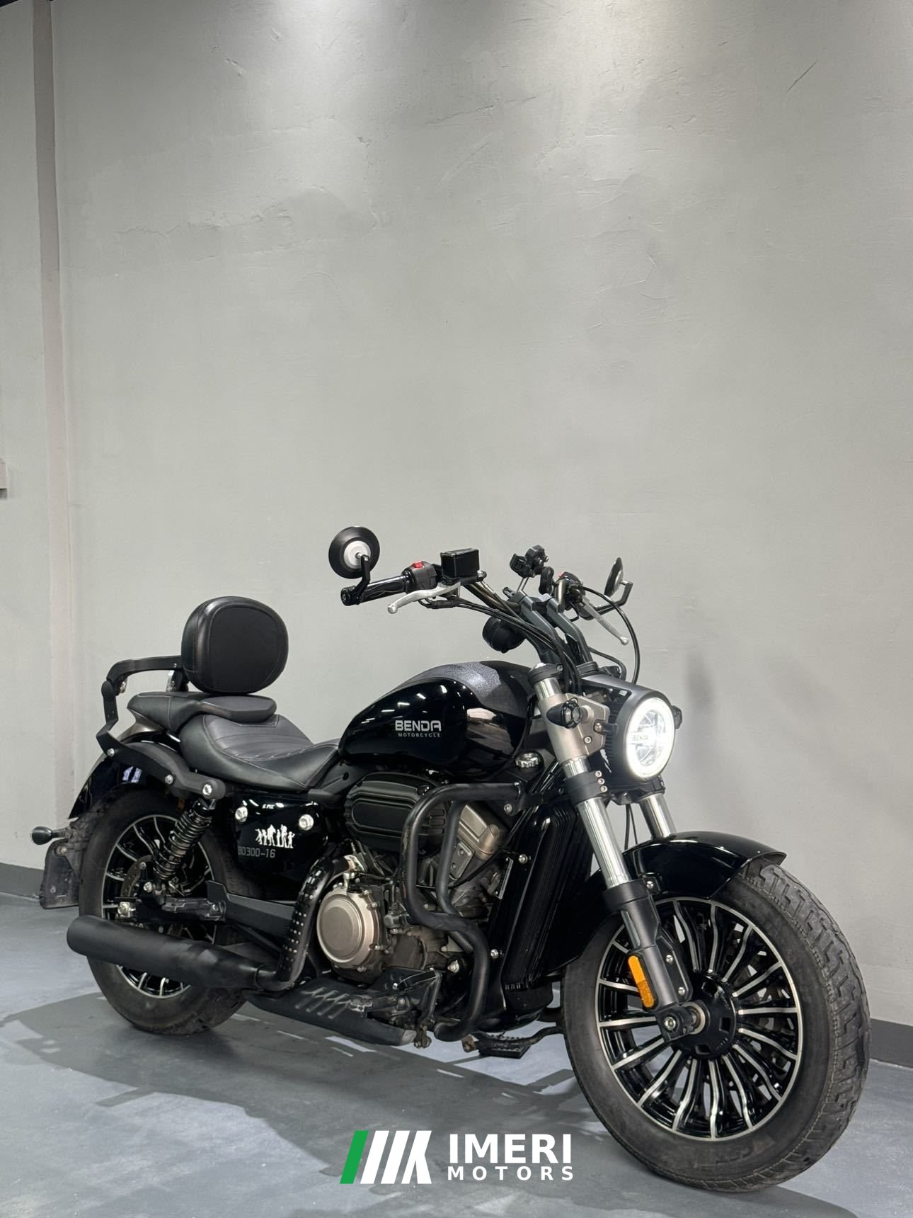 2021 Benda Polestones 03 Gray 300 cc