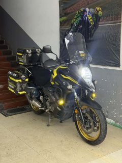 Suzuki V-Strom 650 - ფოტო 1
