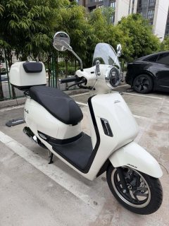 Sundiro Honda NS125LA - ფოტო 1