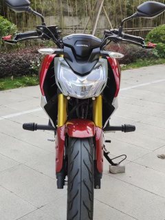 Wuyang Honda CB190R Blazing Eye - photo 3