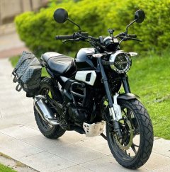 Sundiro Honda CBF190TR - ფოტო 1