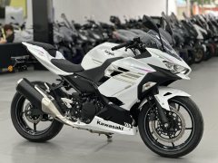 Kawasaki Ninja 400 - ფოტო 1