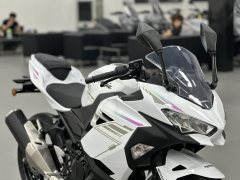 Kawasaki Ninja 400 - ფოტო 4