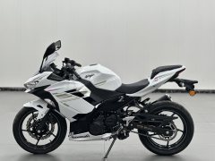 Kawasaki Ninja 400 - ფოტო 6