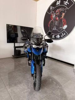 Triumph Tiger 850 900 cc - ფოტო 1
