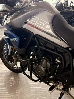 Triumph Tiger 850 900 cc - ფოტო 8