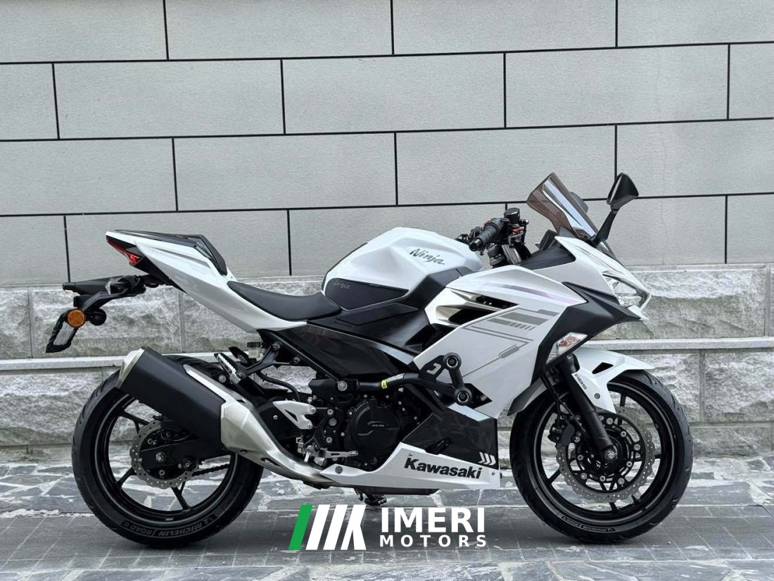 Kawasaki Ninja 400 - motorcycle from China