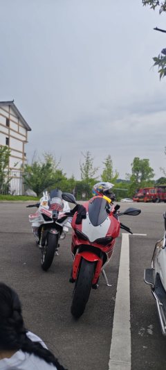 Ducati Panigale V4 R 998 cc - photo 6