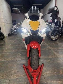 Yamaha YZF-R3 320 cc - photo 2