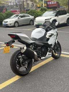 Kawasaki Ninja 400 - ფოტო 6