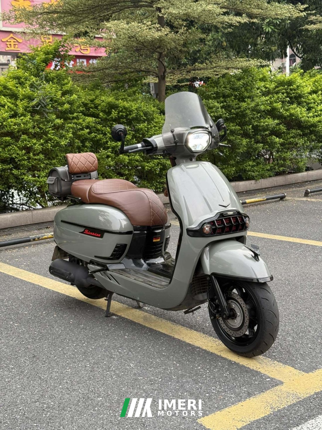 Weiduoliya Sixties 300i - motorcycle from China