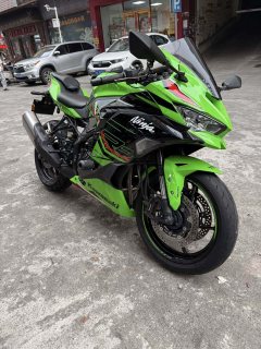 Kawasaki ZX-4R 400 cc - ფოტო 1