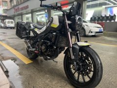 Benelli Leoncino 250 - ფოტო 1
