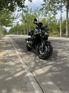 Kawasaki Z900 950 cc - ფოტო 3