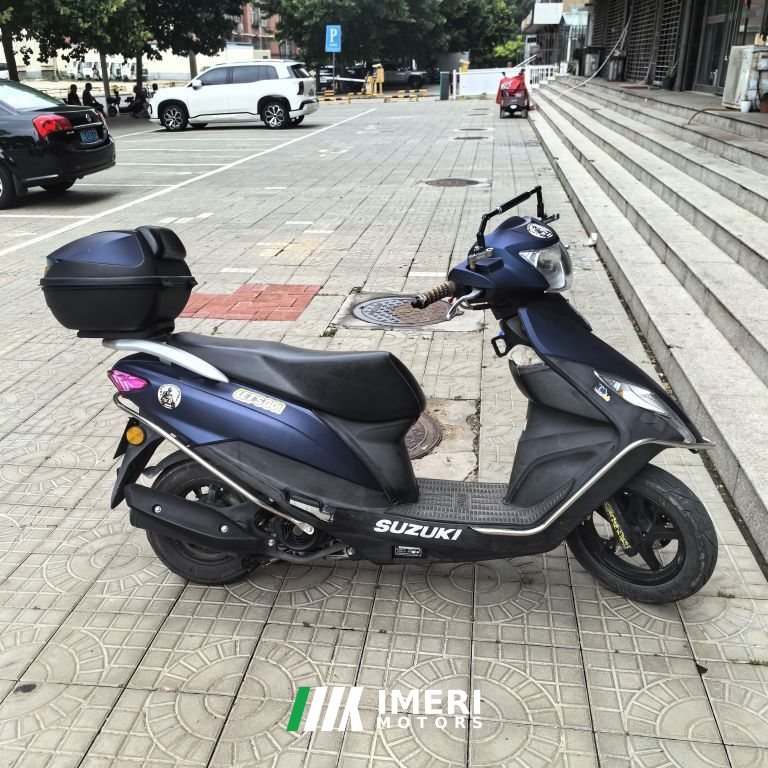 Jinan Suzuki UU125i - motorcycle from China