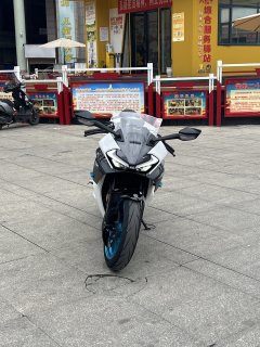 CFMOTO 675SR-R - photo 2
