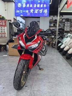 Honda CBR650R - ფოტო 4