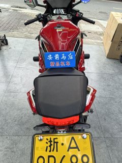 Honda CBR650R - ფოტო 6