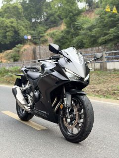 Honda CBR400R - ფოტო 1