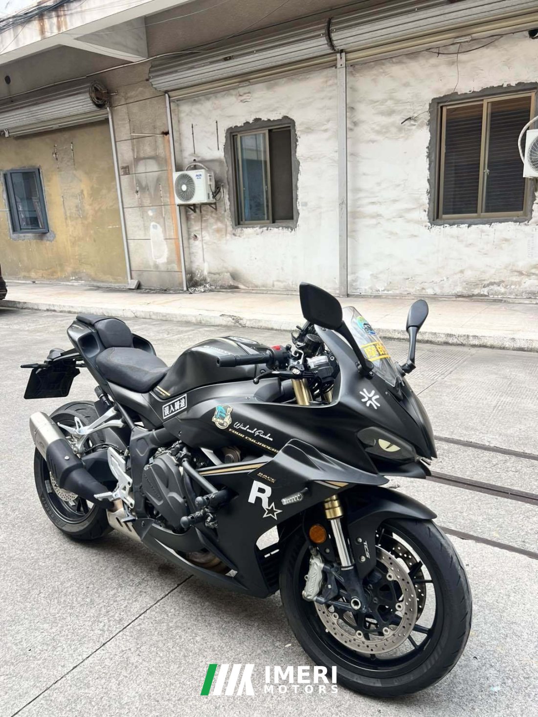 QJMOTOR Race 800 - motorcycle from China