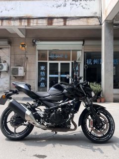 Kawasaki Z400 - ფოტო 4