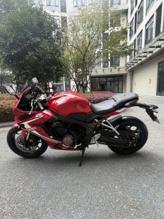 Honda CBR650R - ფოტო 2