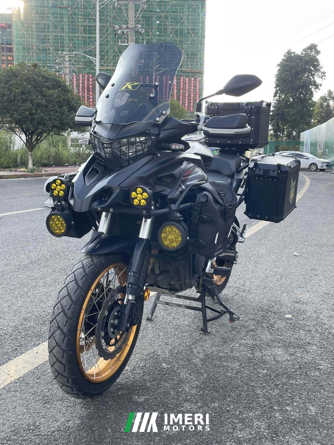 2024 Benelli TRK552 550 cc