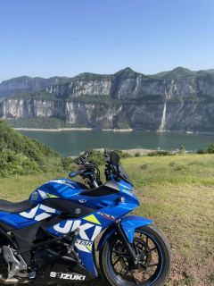 Haojue Suzuki GSX250R - ფოტო 1