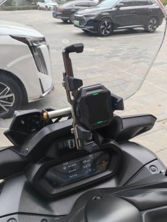 Yamaha XMAX 300 cc - ფოტო 4
