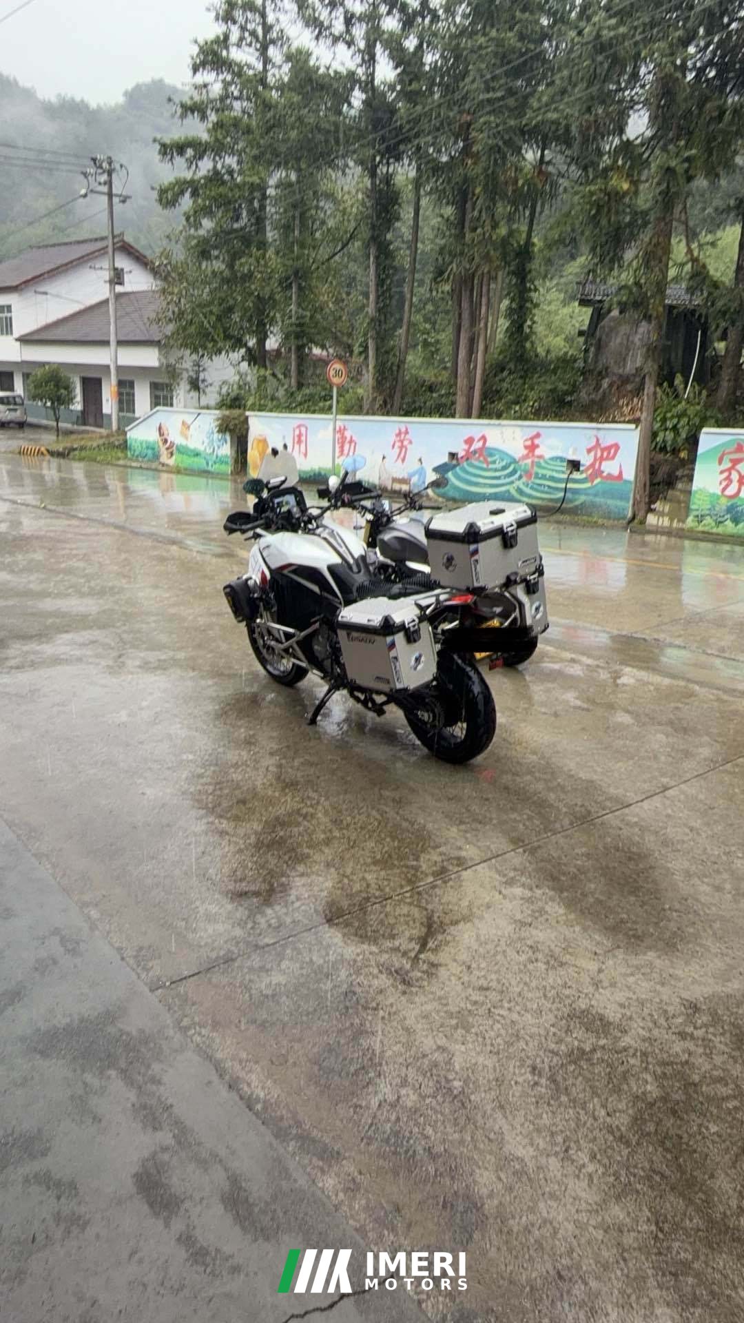 Moto Morini X-Cape 1200 - motorcycle from China
